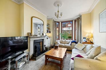 6 bedroom Terraced House in Dover, Kent