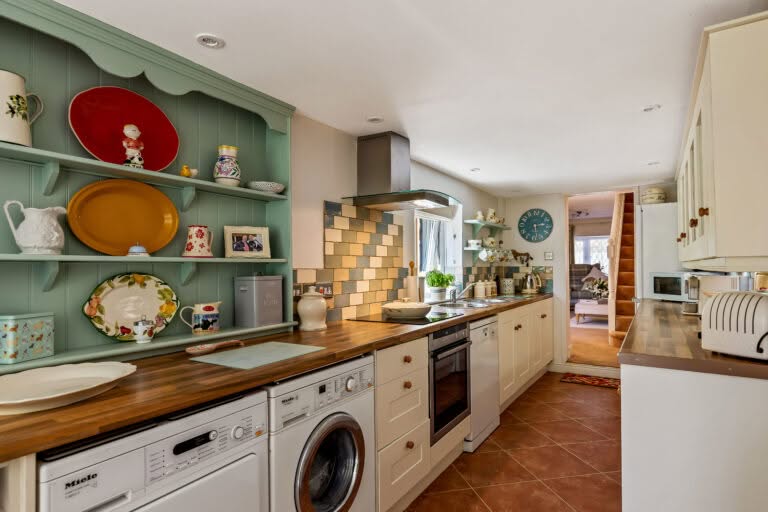 2 bedroom Terraced House in Dover, Kent