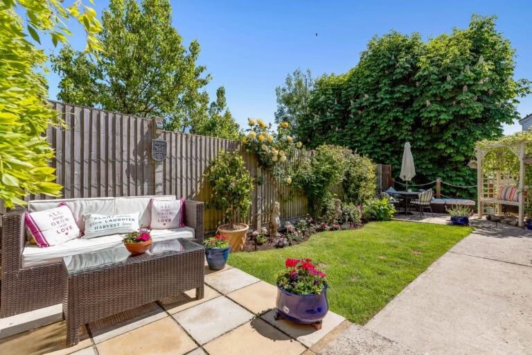2 bedroom Terraced House in Dover, Kent