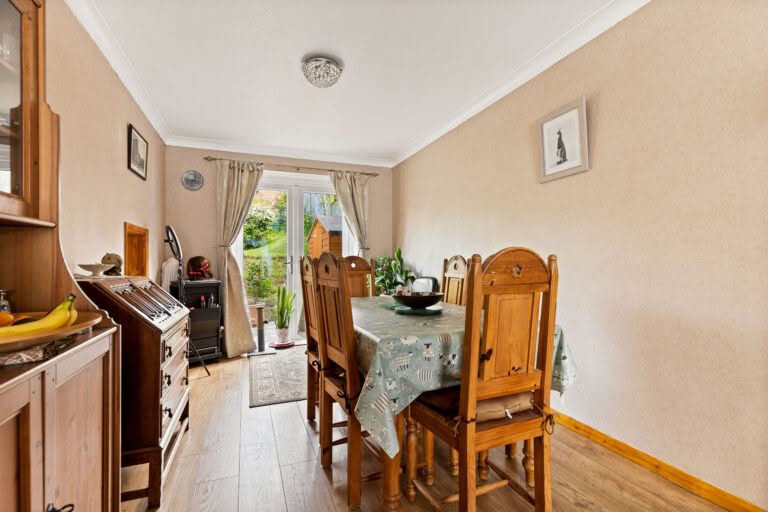 3 bedroom Semi-Detached House in Dover, Kent
