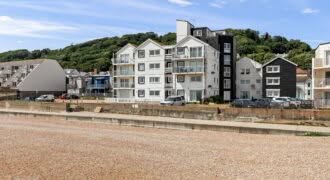 Flat 37 Sir John Moore Court Sandgate High Street