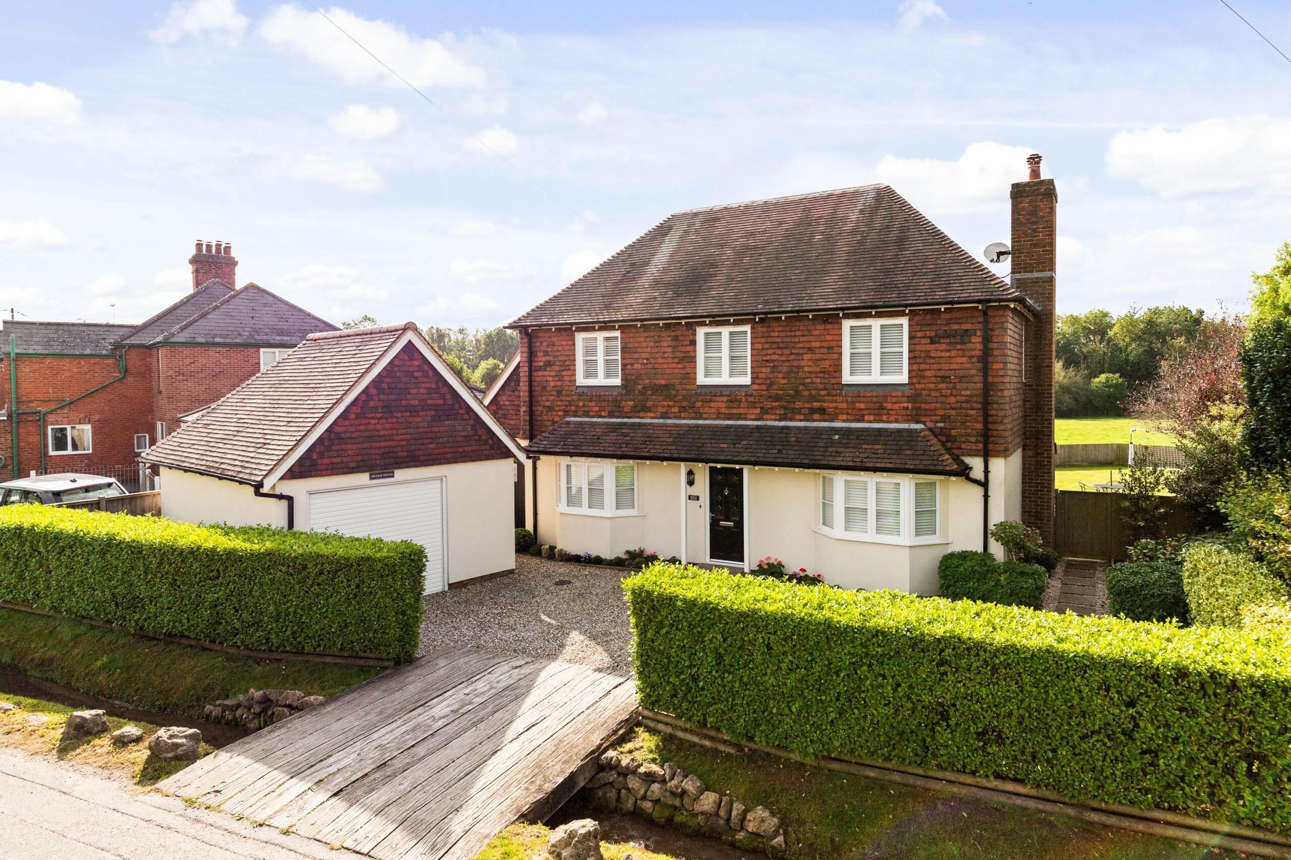4 bedroom Detached House in Folkestone, Kent