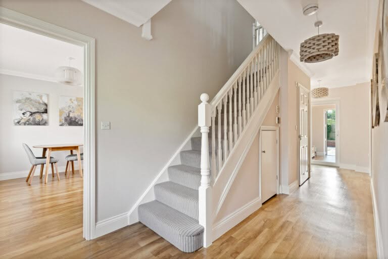 4 bedroom Detached House in Folkestone, Kent