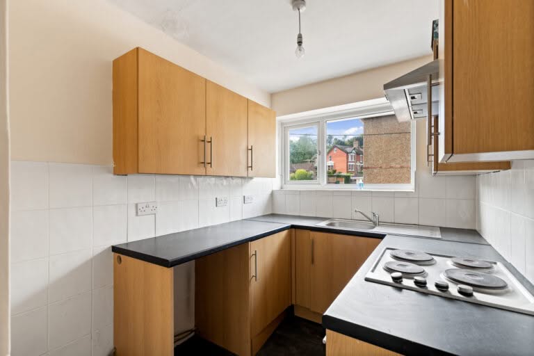 3 bedroom Apartment in Dover, Kent