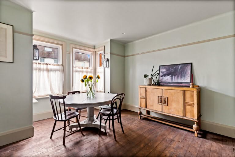 4 bedroom Detached House in Hythe, Kent
