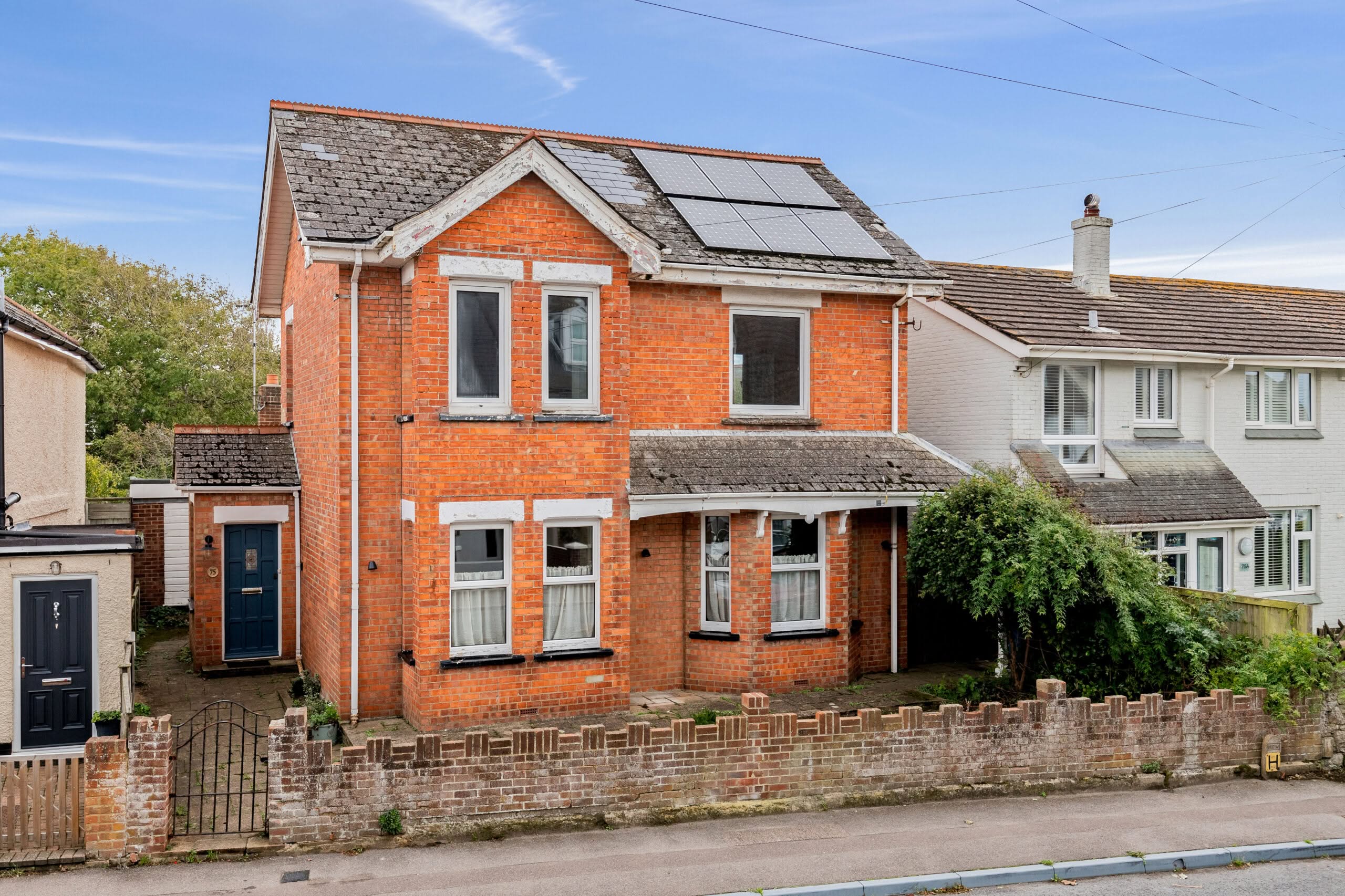 4 bedroom Detached House in Hythe, Kent