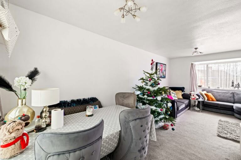5 bedroom Detached House in Dover, Kent