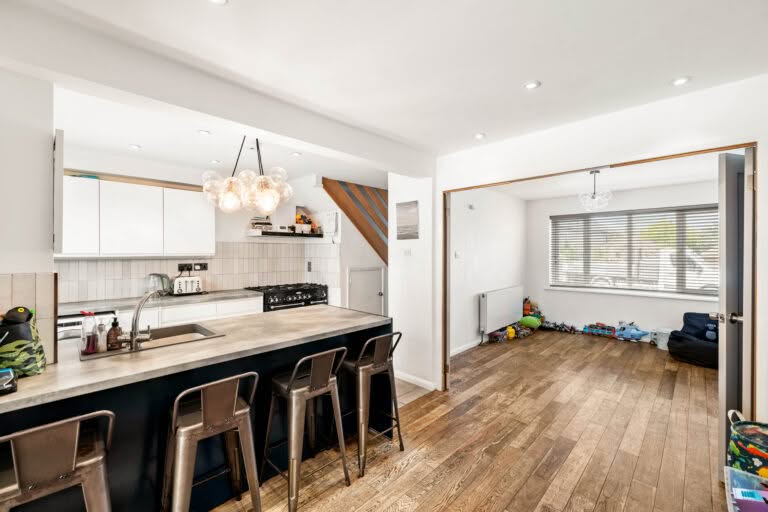4 bedroom End of Terrace House in Dover, Kent