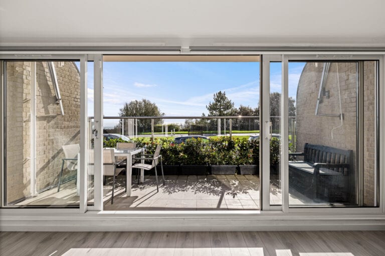 2 bedroom Apartment in Folkestone, Kent