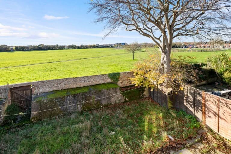 4 bedroom Detached House in Hythe, Kent