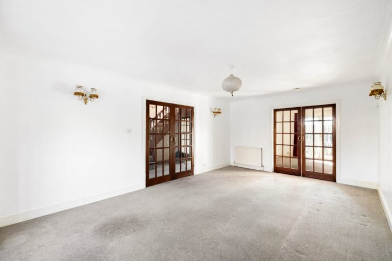 4 bedroom Detached House in Hythe, Kent