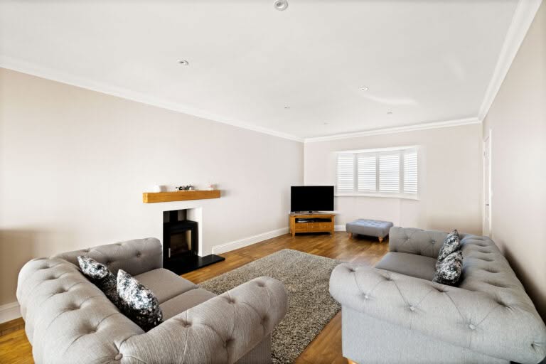 4 bedroom Detached House in Folkestone, Kent