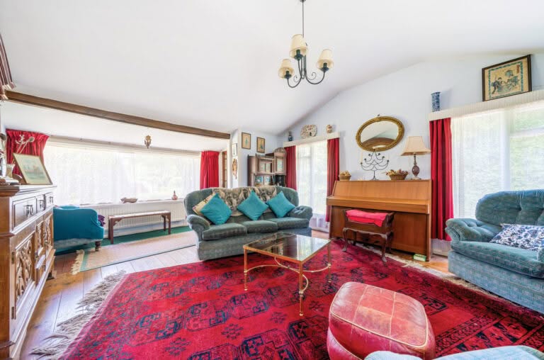 3 bedroom Detached House in Canterbury, Kent