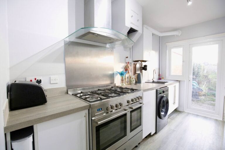 3 bedroom Terraced House in Folkestone, Kent