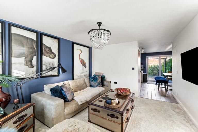 3 bedroom Semi-Detached House in Dover, Kent