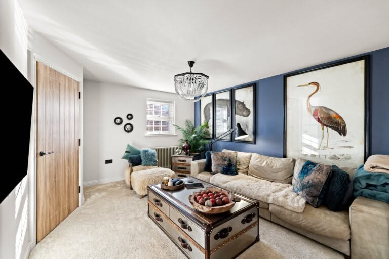 3 bedroom Semi-Detached House in Dover, Kent