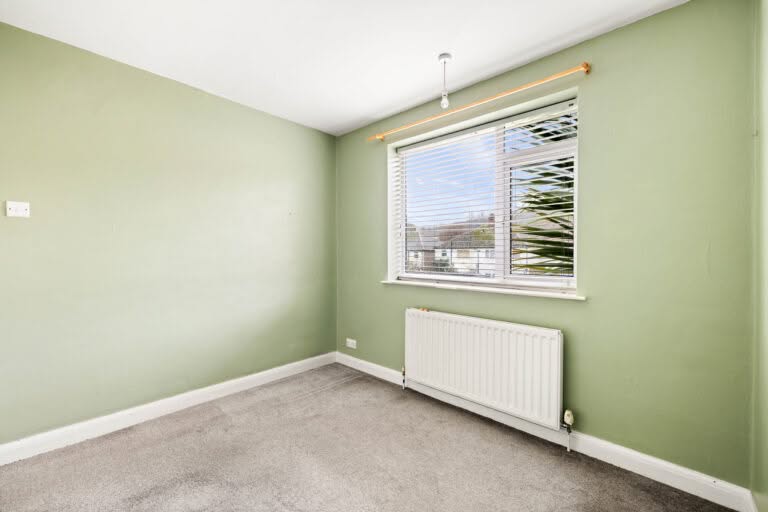 2 bedroom Detached Bungalow in Dover, Kent