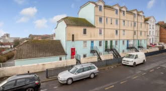 Flat 7 Eastcliffe Heights Radnor Bridge Road