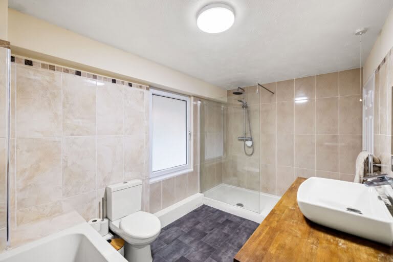 1 bedroom Maisonette in Folkestone, Kent