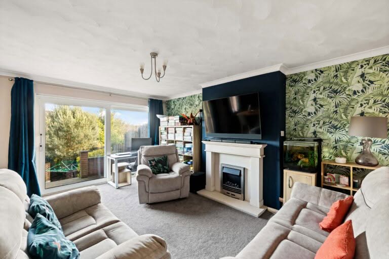 4 bedroom Semi-Detached House in Dover, Kent