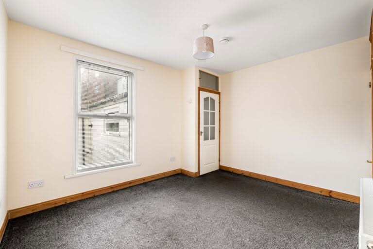 4 bedroom End of Terrace House in Folkestone, Kent