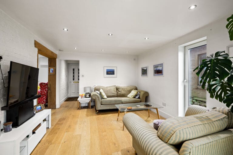 3 bedroom End of Terrace House in Ashford, Kent