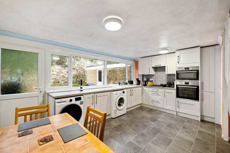 3 bedroom End of Terrace House in Hythe, Kent