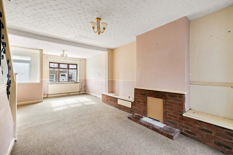 3 bedroom Terraced House in Dover, Kent