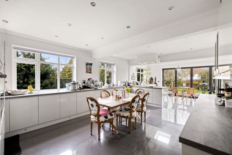 5 bedroom Detached House in Folkestone, Kent