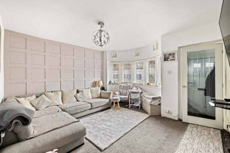 4 bedroom Terraced House in Folkestone, Kent