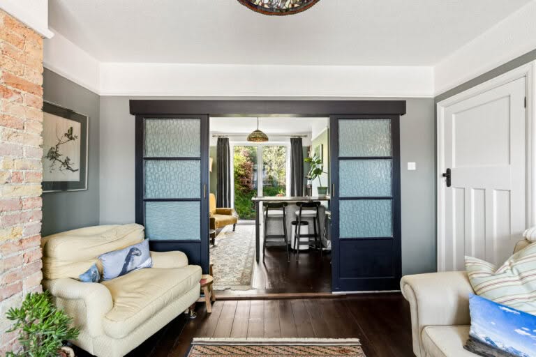 3 bedroom Semi-Detached House in Dover, Kent