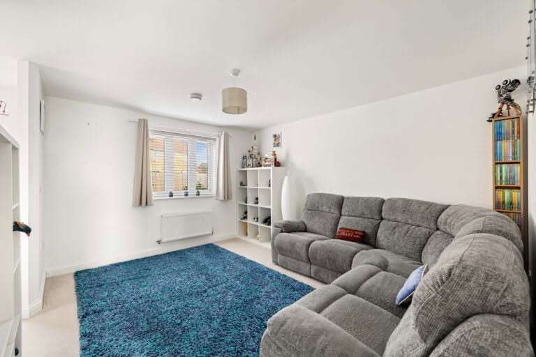3 bedroom Semi-Detached House in Kent, Kent