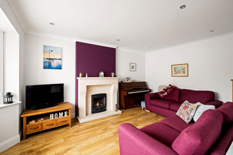 4 bedroom Detached House in Folkestone, Kent