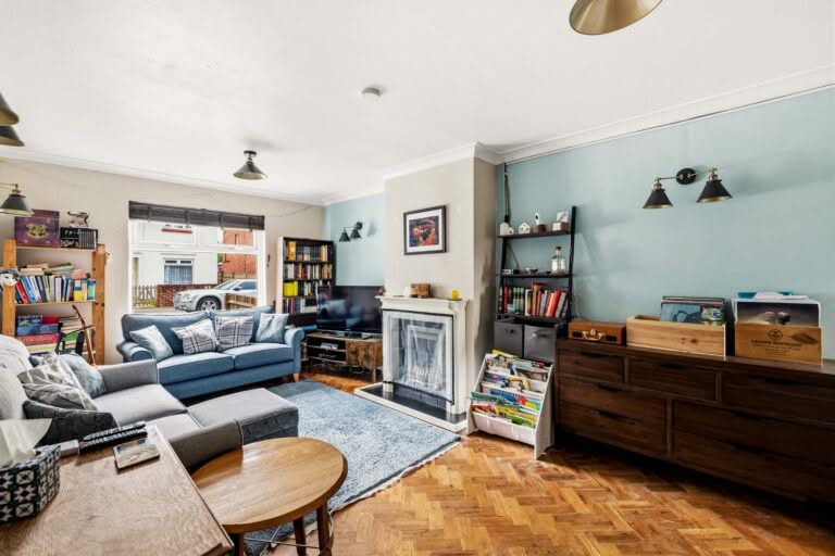 3 bedroom End of Terrace House in Folkestone, Kent