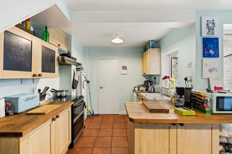 3 bedroom Terraced House in Dover, Kent