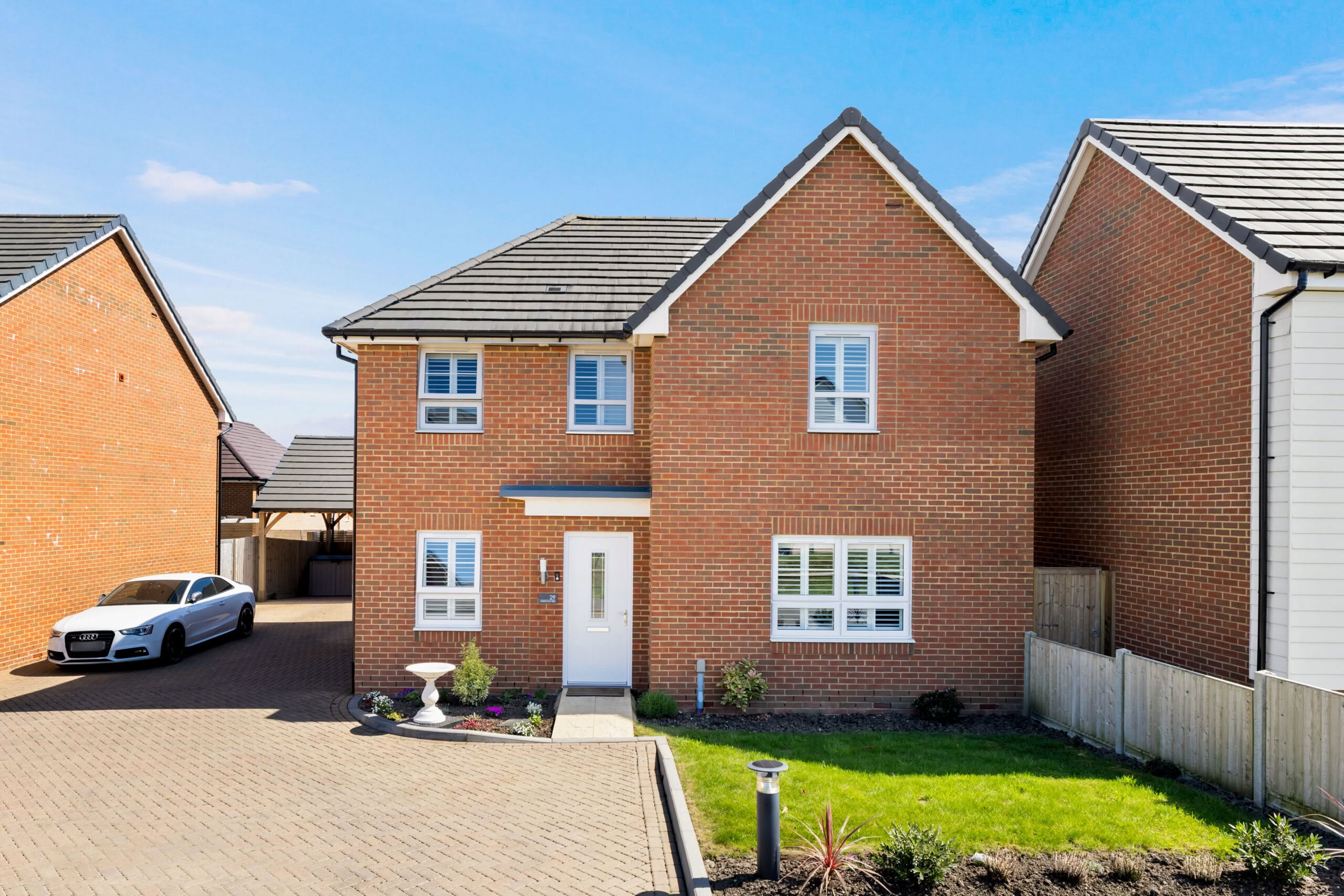4 bedroom Detached House in Dover, Kent