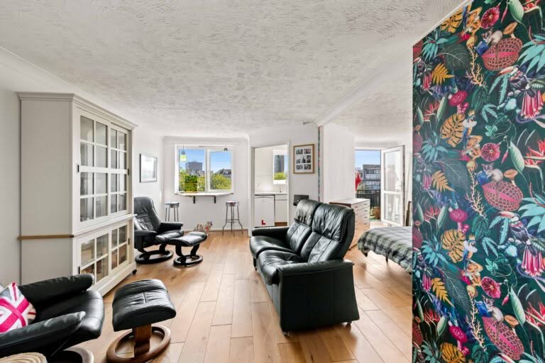 1 bedroom Retirement Property in Folkestone, Kent