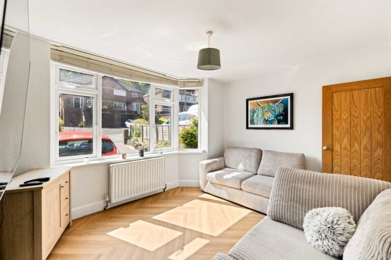 3 bedroom Semi-Detached House in Dover, Kent