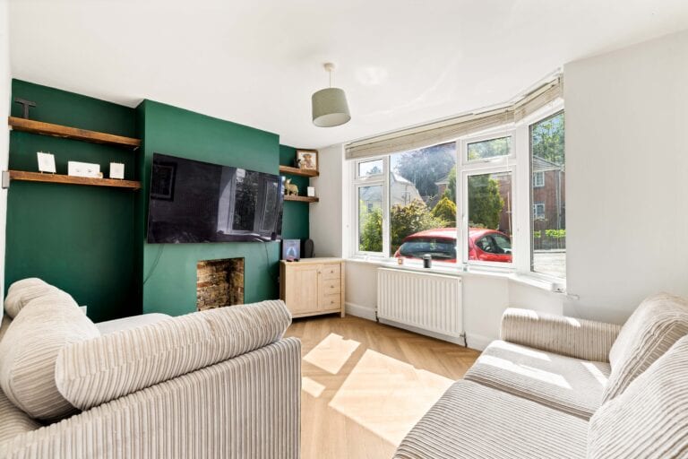 3 bedroom Semi-Detached House in Dover, Kent