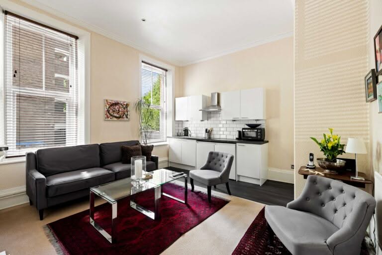 1 bedroom Ground Floor Flat in Folkestone, Kent