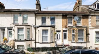 33 Clarendon Road