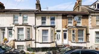 33 Clarendon Road