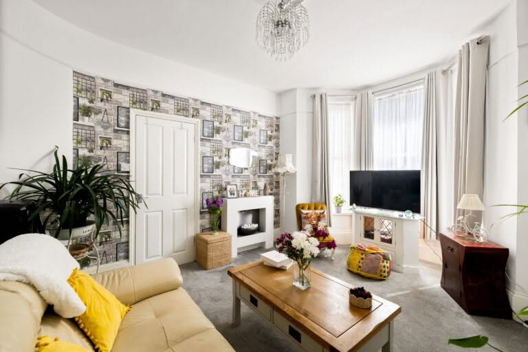 2 bedroom Flat in Dover, Kent