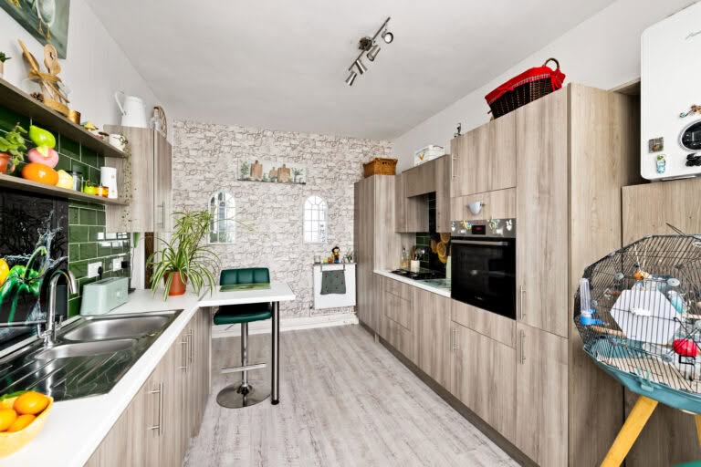 2 bedroom Flat in Dover, Kent