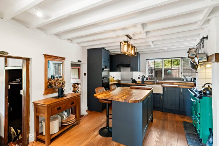 3 bedroom Cottage in Canterbury, Kent