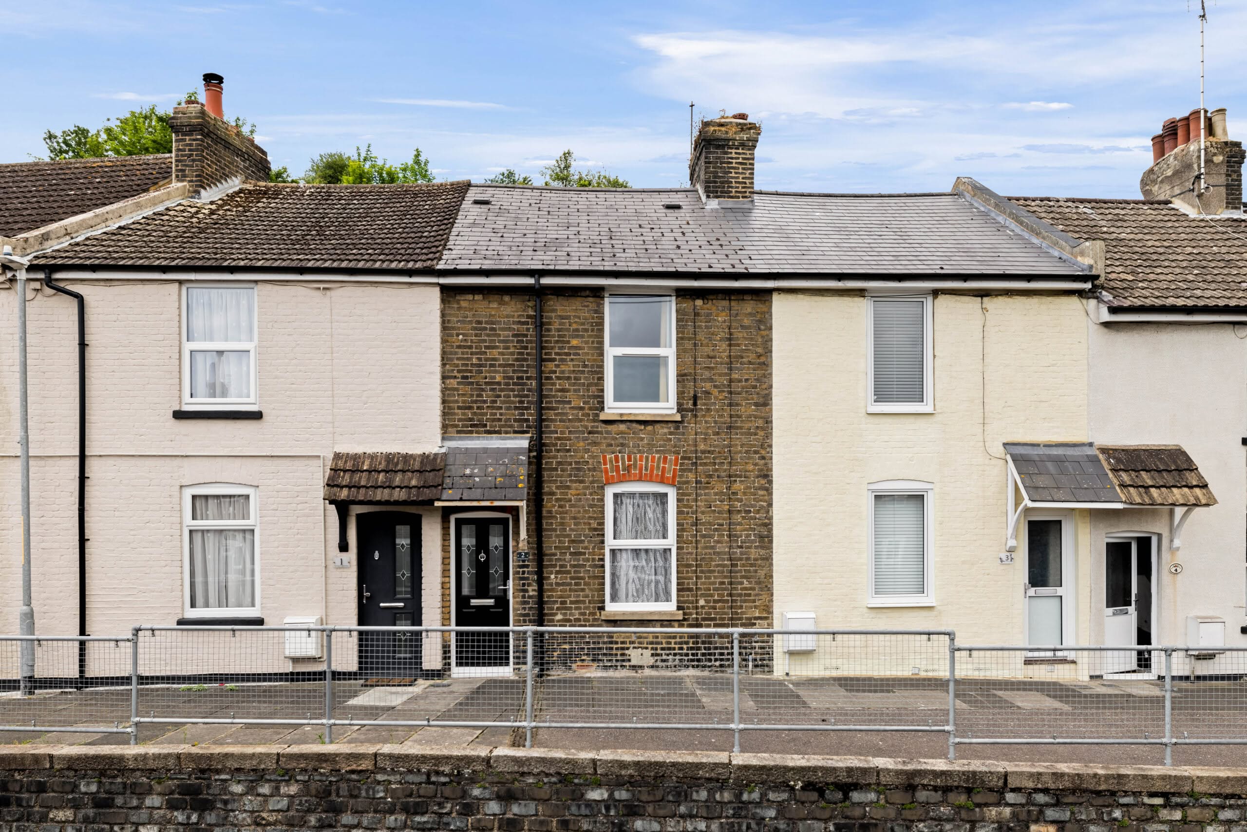 2 bedroom Terraced House in Dover, Kent