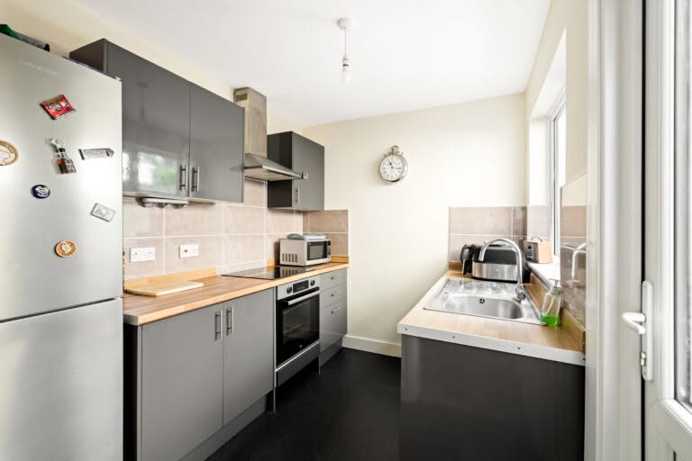 2 bedroom Terraced House in Dover, Kent