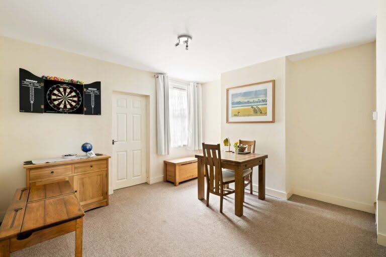 2 bedroom Terraced House in Dover, Kent
