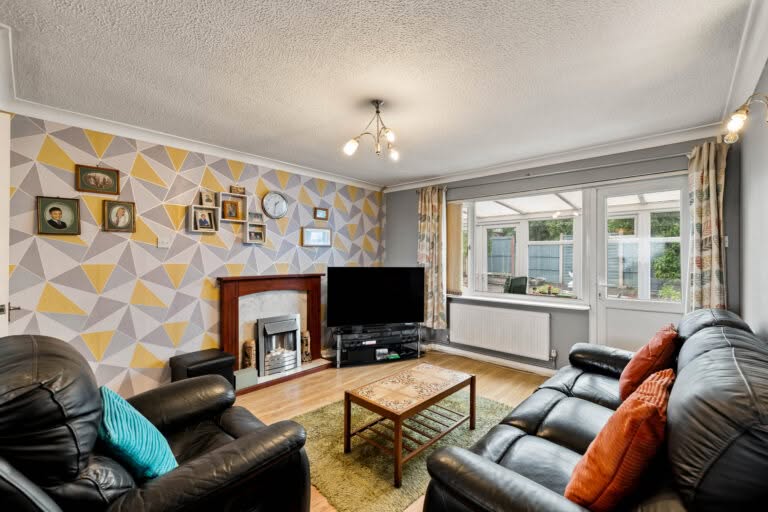 2 bedroom Bungalow in Folkestone, Kent
