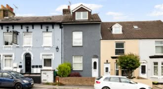 57 Crabble Hill